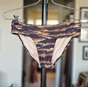 Melissa Odabash Brussels Tiger Print Mid Rise Bikini Bottoms
